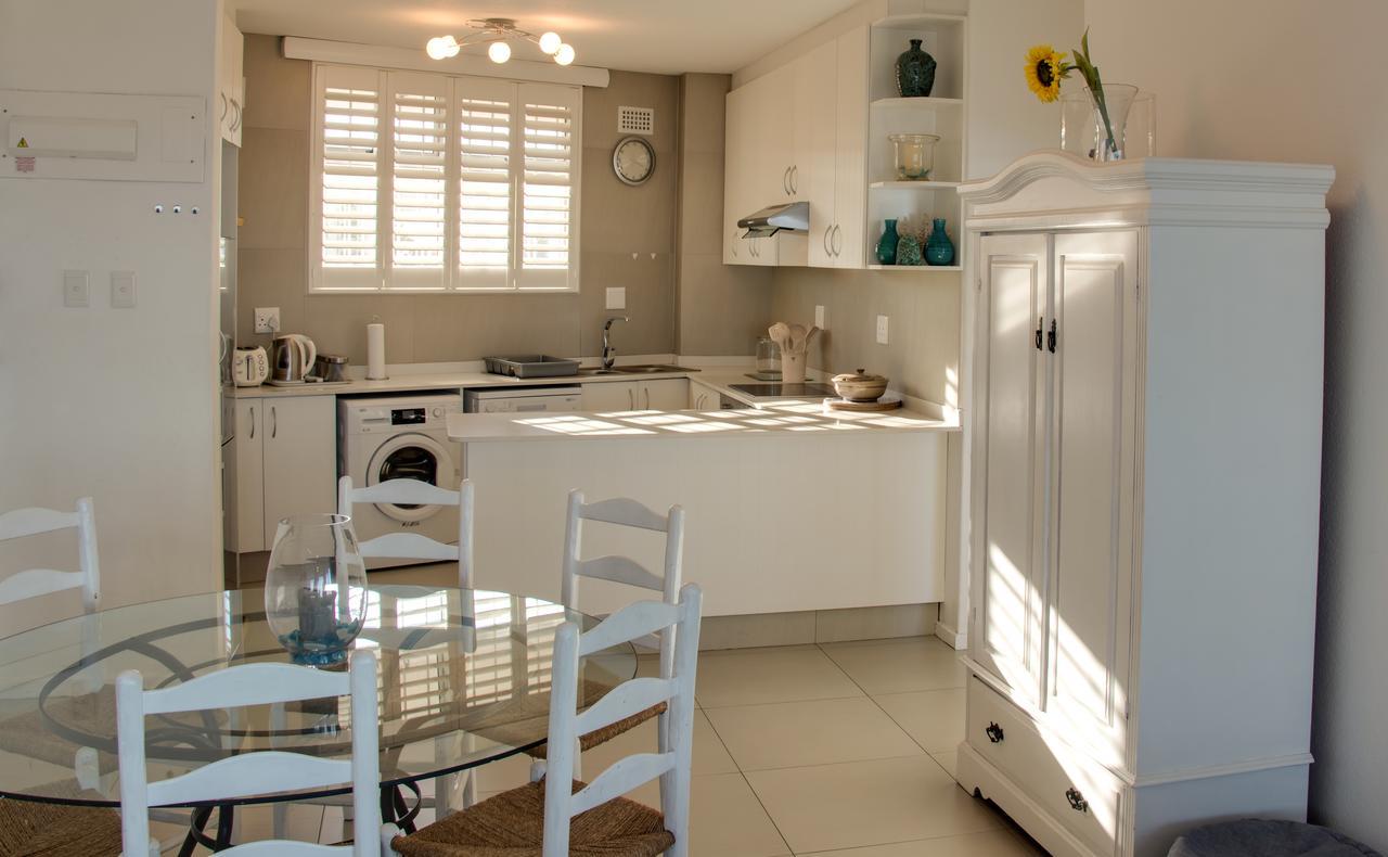 34 Sea Lodge - By Stay In Umhlanga เดอร์บัน ภายนอก รูปภาพ