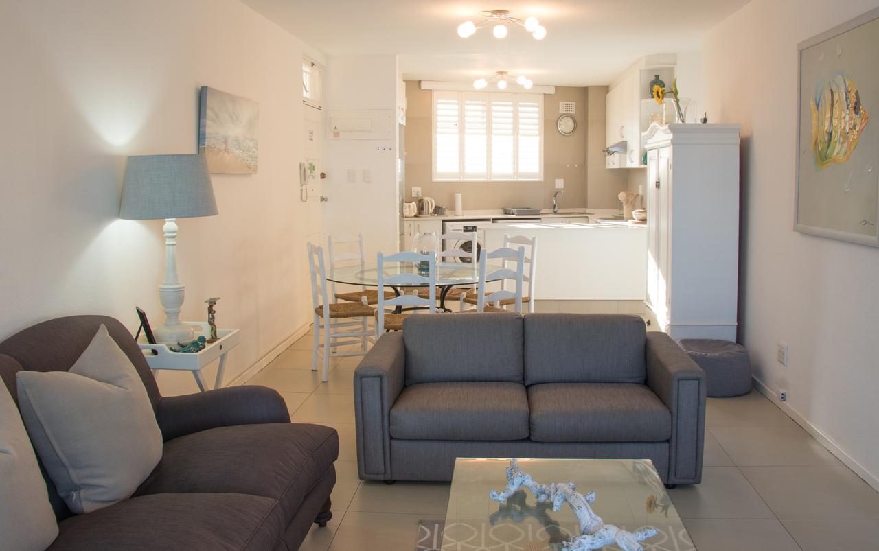 34 Sea Lodge - By Stay In Umhlanga เดอร์บัน ภายนอก รูปภาพ