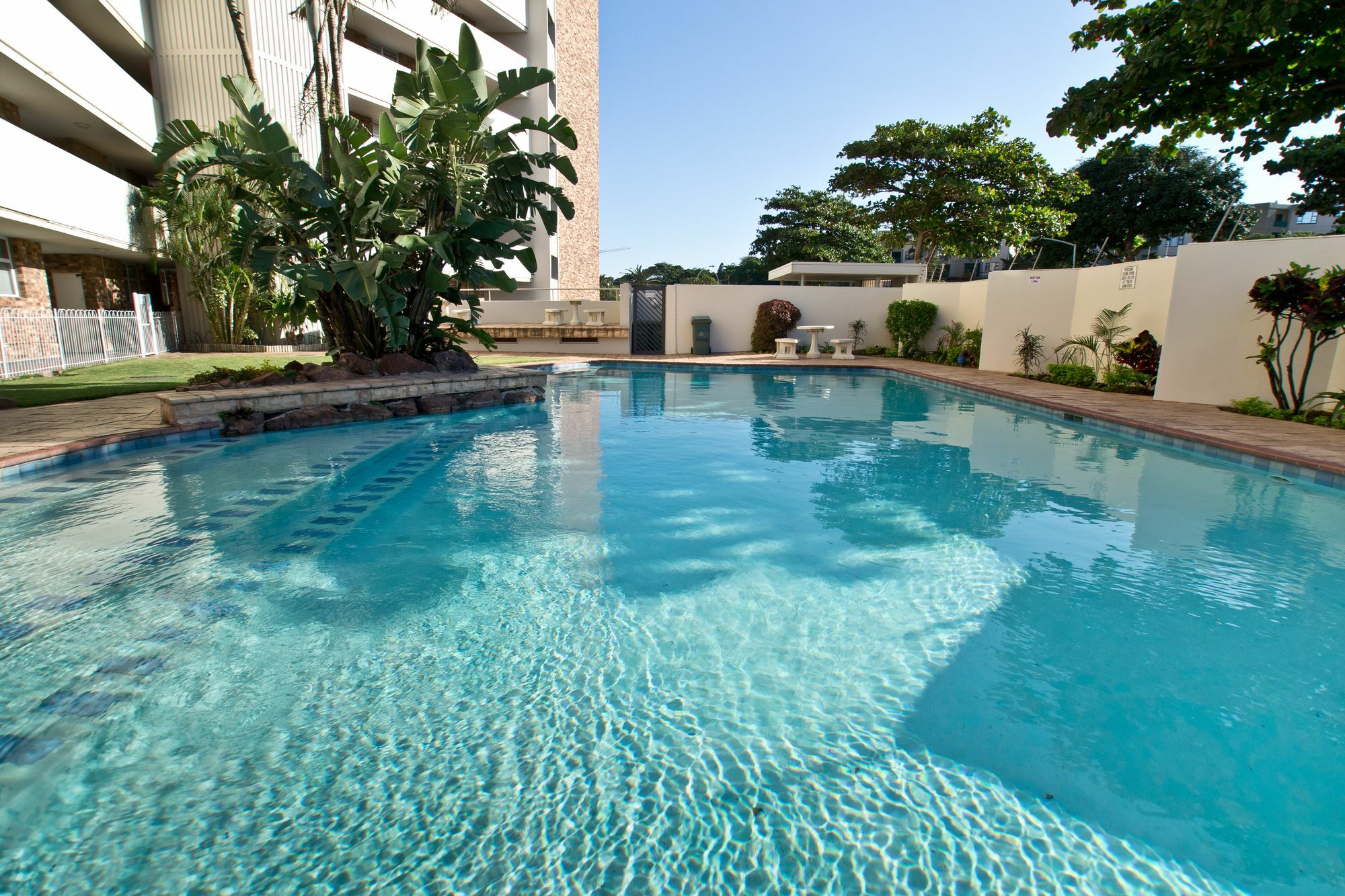 34 Sea Lodge - By Stay In Umhlanga เดอร์บัน ภายนอก รูปภาพ